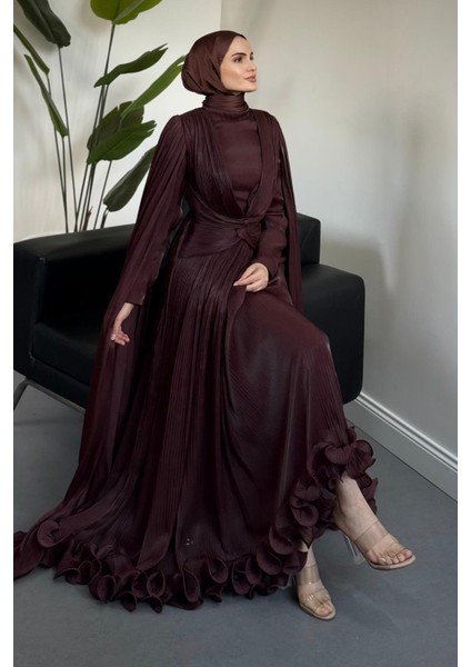 Rienne Pelerinli Pliseli Jan Jan Abiye Çikolata Kahve