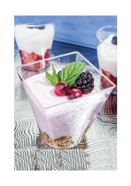 Kübik Prizma Kase Mika Plastik Şeffaf Kapaklı Sunum Kabı 8 Lü 120 cc