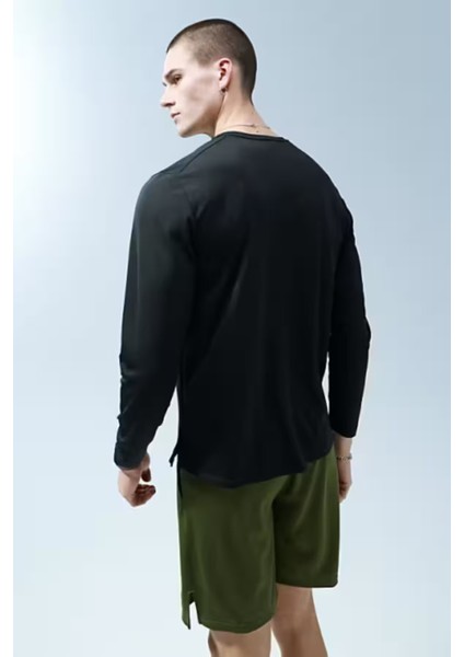 Runnig Dri-Fit Tee Reset Erkek Siyah Uzun Kollu Spor Tişört fırsatları