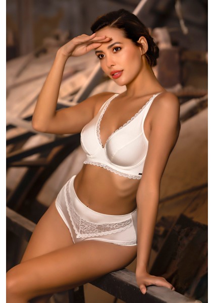 Giorgia Wire BRA, Ekrı Konforlu ve Şık Sütyen