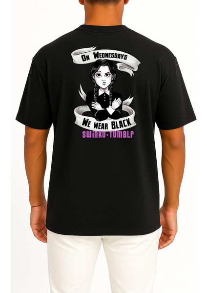 Oversize Wednesday Addams The Addams Family Sticker Cep ve Sırt Tasarımlı Unisex T-Shirt fiyatları