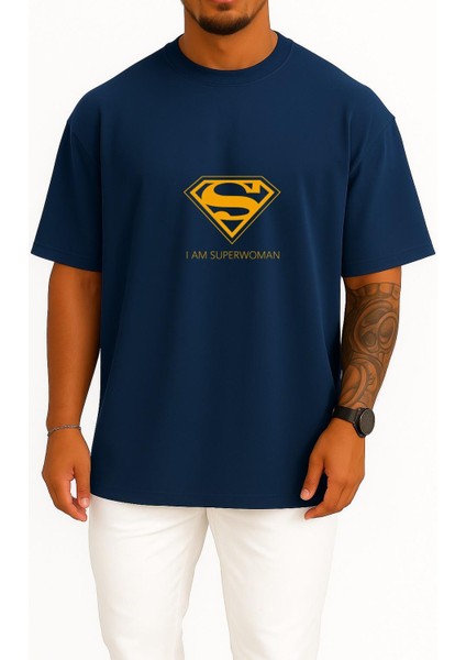 Oversize Ben Süper Kadınım - I Am Superwoman, Göğüs Tasarımlı Unisex T-Shirt