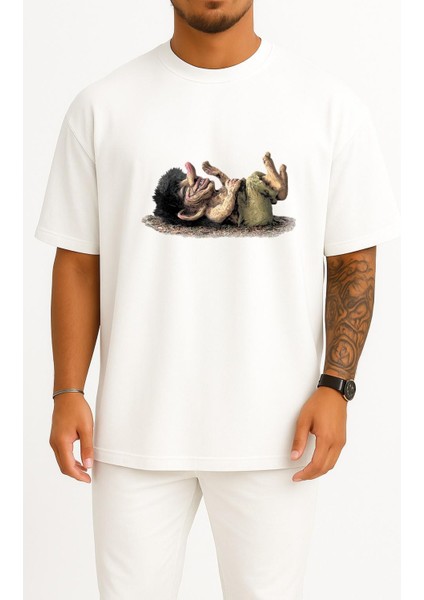 Oversize Troll Norway Norse Mythology Norwegian Gnome Göğüs Tasarımlı Unisex T-Shirt