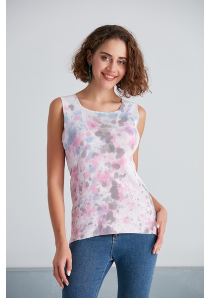 Kadın Batik Desen Bisiklet Yaka Ultra Esnek Yazlık Ince Trikodan Spor Şık Tasarım Bluz