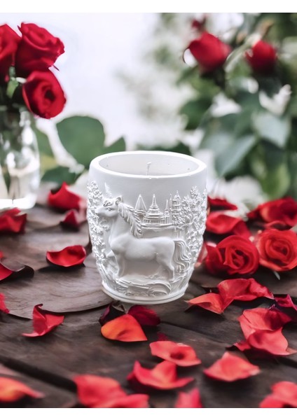 At Figürlü Kabartmalı %100 Doğal Soya Mum- Dekoratif Aromatik Mum