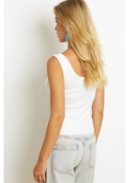 Kadın Kare Yaka Önden Düğmeli Yazlık Crop Top Bluz fırsatları