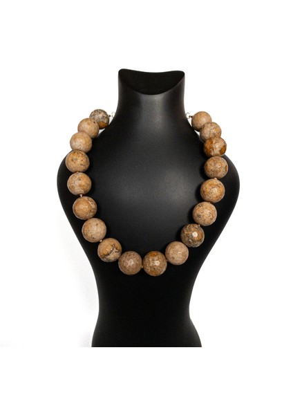 Enya – Odun Jasper Kolye fırsatları