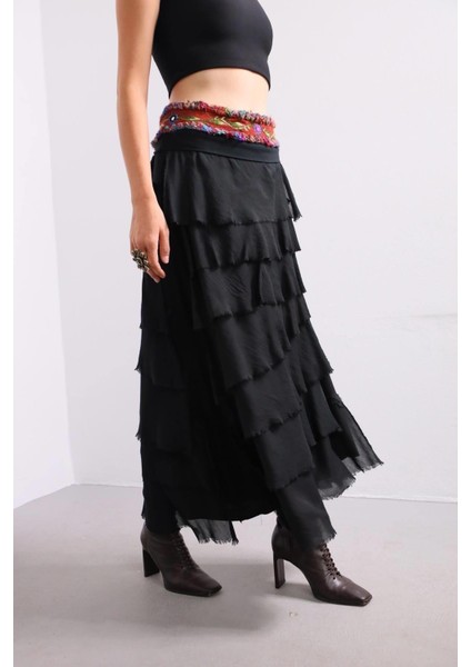 Italyan 2 Beden Ince Gösteren Kat Kat Ipek Etek & Straplez Elbise