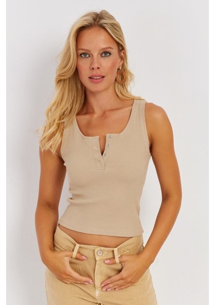 Kadın Kare Yaka Kalın Askılı Önden Çıtçıtlı Yazlık Crop Top Şık Bluz