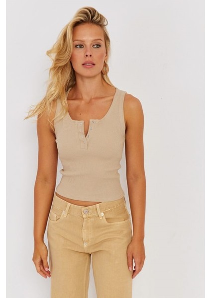 Kadın Kare Yaka Kalın Askılı Önden Çıtçıtlı Yazlık Crop Top Şık Bluz modelleri