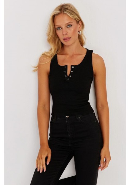 Kadın Kare Yaka Kalın Askılı Önden Çıtçıtlı Yazlık Crop Top Şık Bluz fiyatları