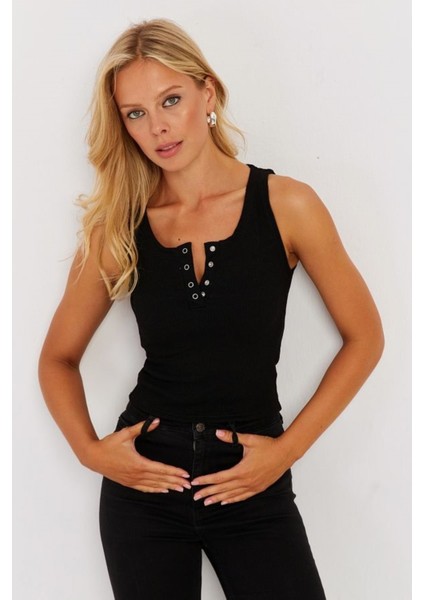 Kadın Kare Yaka Kalın Askılı Önden Çıtçıtlı Yazlık Crop Top Şık Bluz fırsatları