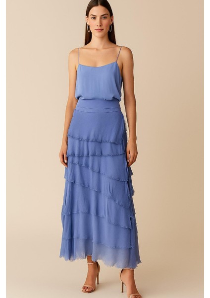 Italyan 2 Beden Ince Gösteren Kat Kat Ipek Etek & Straplez Elbise fiyatları