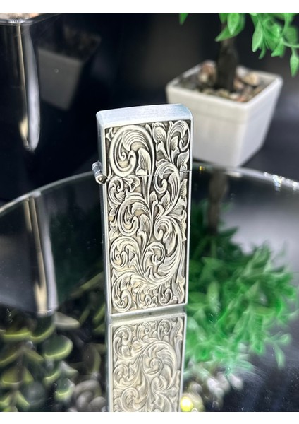 Yeni Şık Desenli Çelik Tok Sesli Koleksiyonluk Gazlı Çakmak