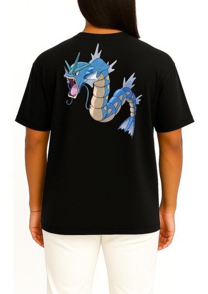 Oversize Gyarados Cep ve Sırt Tasarımlı Unisex T-Shirt fırsatları