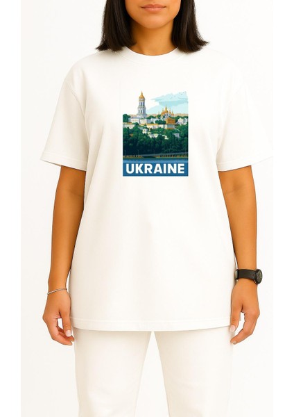 Oversize Ukrayna Göğüs Tasarımlı Unisex T-Shirt fiyatları