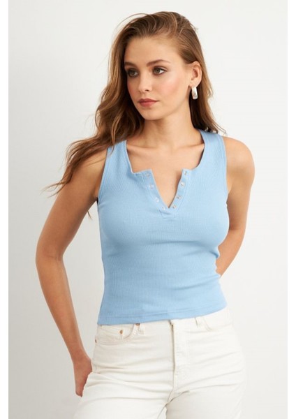 Kadın Kare Yaka Kalın Askılı Önden Çıtçıtlı Yazlık Crop Top Şık Bluz