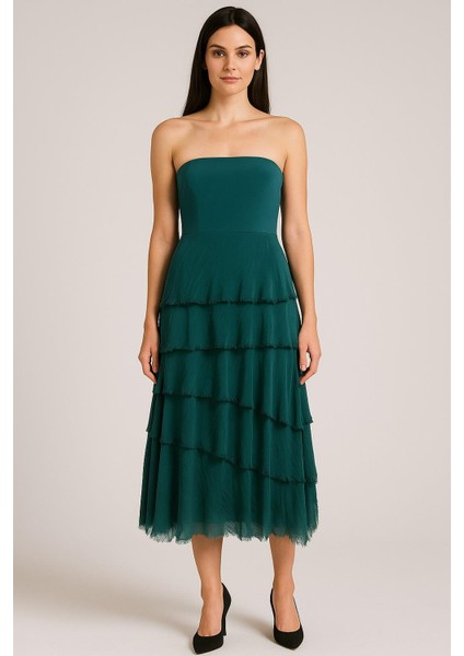 Italyan 2 Beden Ince Gösteren Kat Kat Ipek Etek & Straplez Elbise