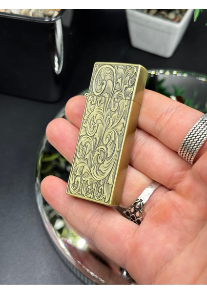 Yeni Şık Desenli Çelik Tok Sesli Koleksiyonluk Gazlı Çakmak fiyatları