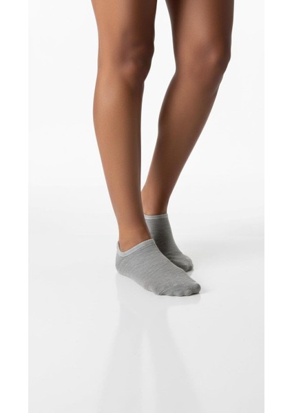 Kadın Pamuklu Görünmez Patik Çorap 4’lü Set – Siyah / Beyaz / Karışık Renk – Kaymaz Silikonlu, Terletmeyen, Konforlu modelleri