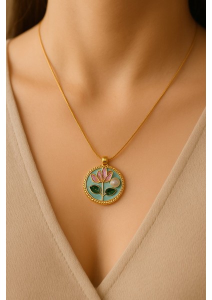 Mineli Lilyum Vintage Çelik Kolye fiyatları