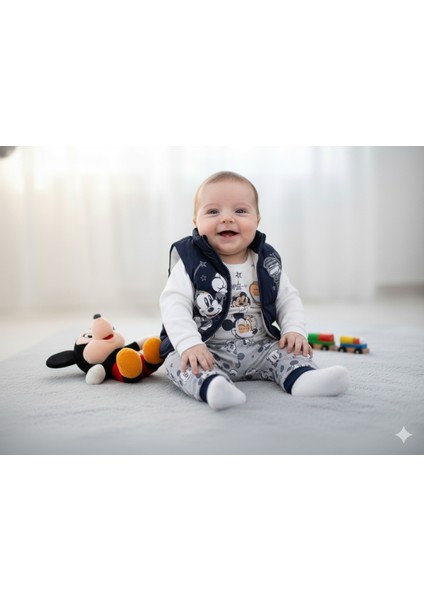 9-24 Ay Mickey Mouse Baskılı 3'lü Yelekli Bebek Takımı | Mevsimlik fırsatları