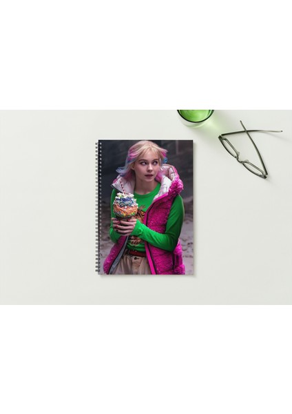 Wednesday A5 Metal Spiralli Çizgisiz Sert Kapak Wednesday Defter