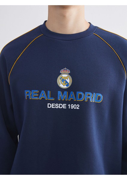 Lcw Yeni Bisiklet Yaka Real Madrid Baskılı Erkek Taraftar Sweatshirt modelleri