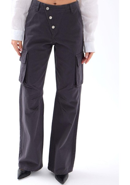 Önü Düğmeli Kargon Pantolon indirimleri