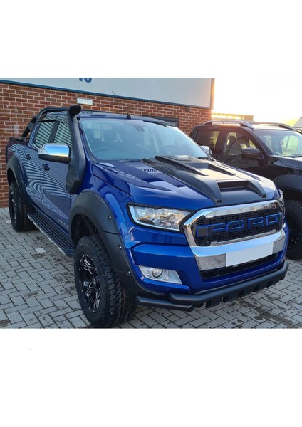 Ranger 2016-2022 Shark Bıyık - 70 Lik Borudan - Dişli - Siyah fırsatları