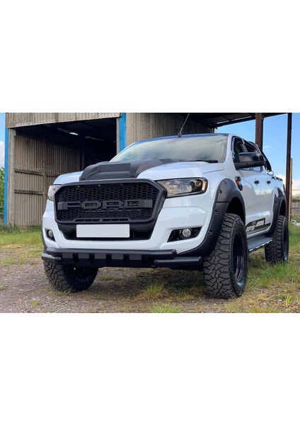 Ranger 2016-2022 Shark Bıyık - 70 Lik Borudan - Dişli - Siyah indirimleri