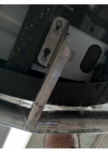 Custom 2014-2023 Tekli Düz Bükümlü Arka 60 - Guard Straıght C