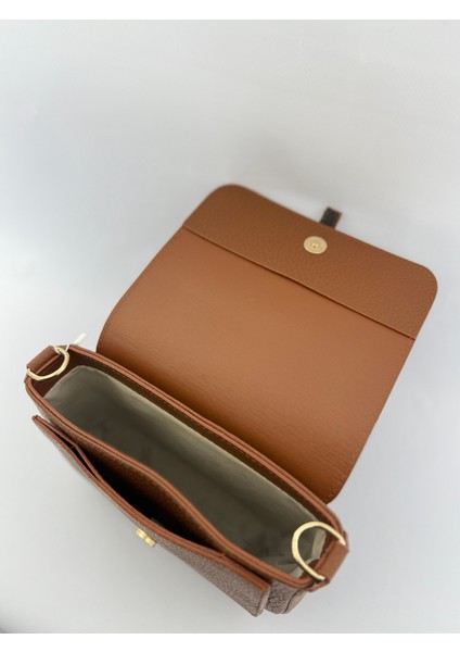 Kadın Ayarlanabilir Askı Detaylı Deri Omuz Çantası fırsatları