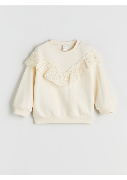 Lcw Yeni Yeni Sezon Bisiklet Yaka Uzun Kollu Nakışlı Kız Çocuk Sweatshirt