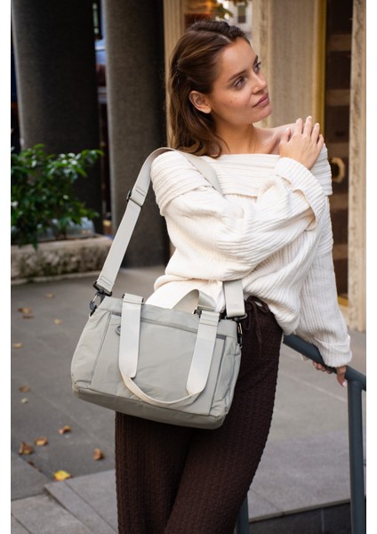 Sanmorris 5 Gözlü Desenli Paraşüt Kumaş Ayarlanabilir Çapraz Askılı El ve Omuz Çantası fiyatları