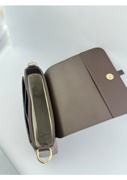 Kadın Ayarlanabilir Askı Detaylı Deri Omuz Çantası fırsatları