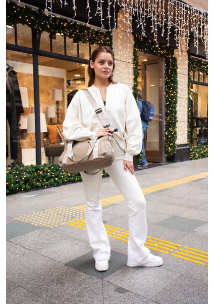 Sanmorris Hafif ve Dayanıklı Paraşüt Kumaş El ve Çapraz Askılı Çok Bölmeli Çanta fırsatları