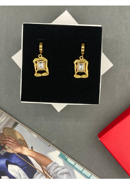 Taşlı Minimal Çelik Küpe