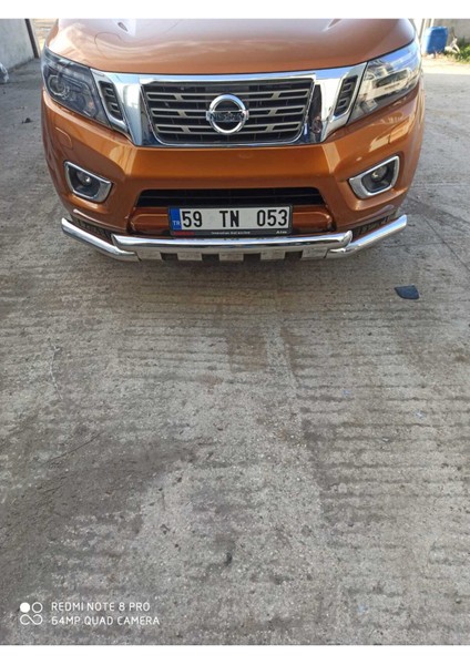 Nissan Navara ve Mercedes X-Class 2017-2020 Mat Siyah Shark Bıyık fırsatları