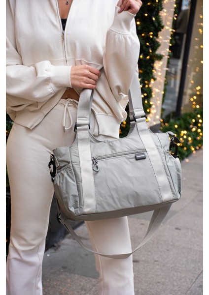 Sanmorris Hafif ve Dayanıklı Paraşüt Kumaş El ve Çapraz Askılı Çok Bölmeli Çanta fiyatları