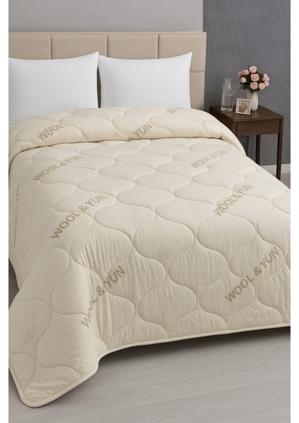 %100 Doğal Yün Dolgulu Yorgan 3 kg – Çift Kişilik Ultra Sıcak Kışlık Yün Yorgan