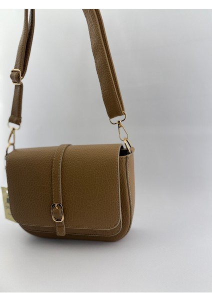 Kadın Ayarlanabilir Askı Detaylı Deri Omuz Çantası fırsatları