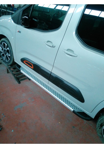 V1SPORT Alm. Yan Basamak Berlingo 2 2008-2017 Arasına Uyumlu