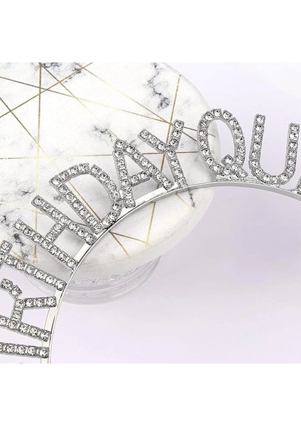 Gümüş Renk Kristal Taşlı Parlak Birthday Queen Yazılı Kraliçe Taç 16X17 cm fırsatları