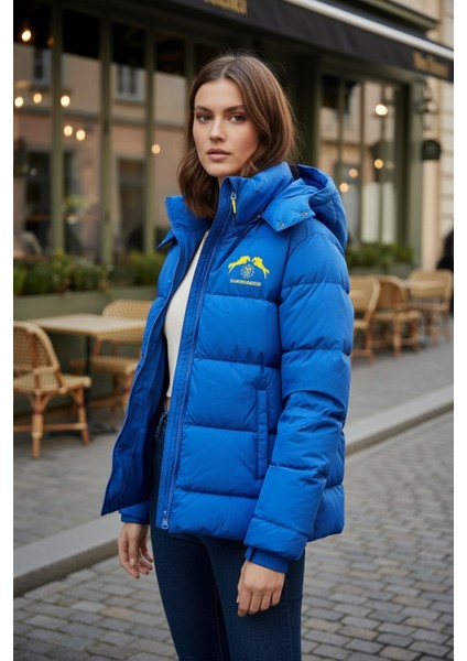 Su ve Rüzgar Geçirmez Kadın Kapüşonlu Şişme Mavi Mont