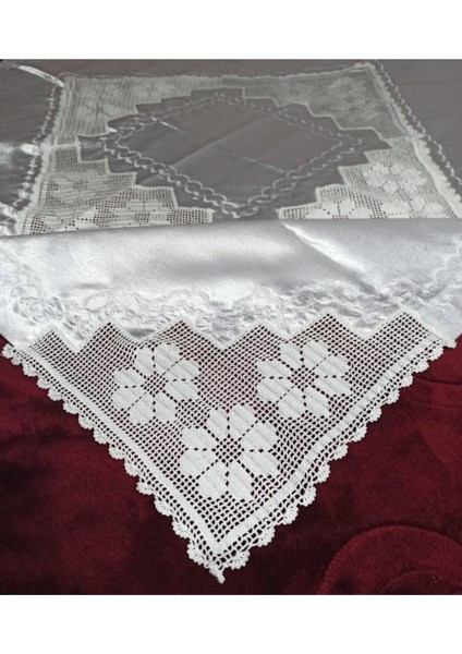 8 Köşeli El Işi Dantel Bohça 100 * 100 cm Boyutunda - 3 Papatya Modeli