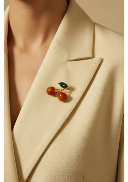 Kiraz Figürlü Broş