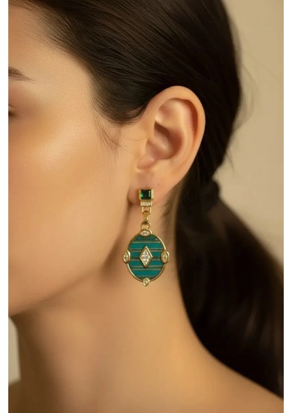 Çelik Yeşil Detaylı Küpe