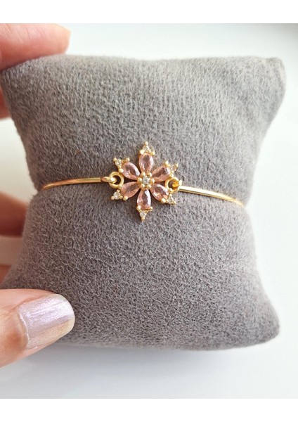 Zirkon Taşlı Pembe Çiçek Bileklik fırsatları