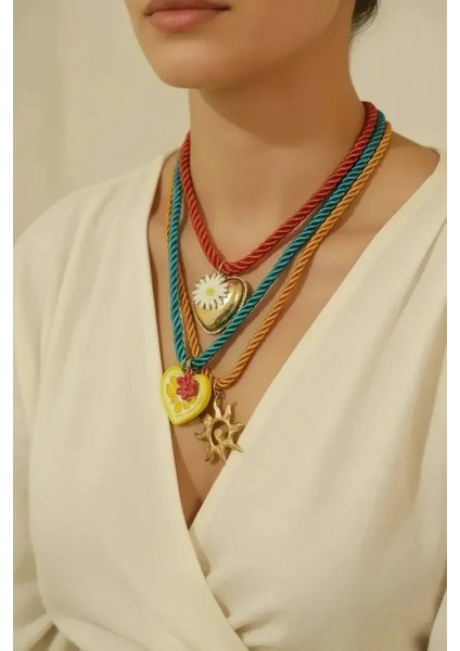 Özel Seri Marka Kolye